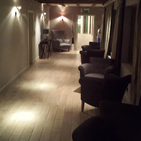 Victoria Loven Park Boutique Villa