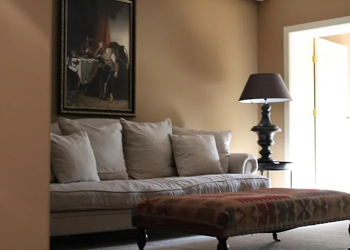 维多利亚别墅 - 络温园索非亚